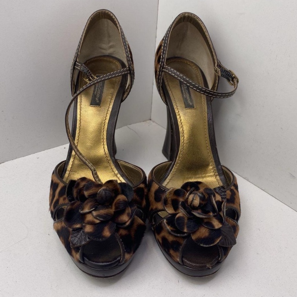 Dolce & Gabbana Leopard Pony Hair Floral Platform Heels 38.5 IT / US 8